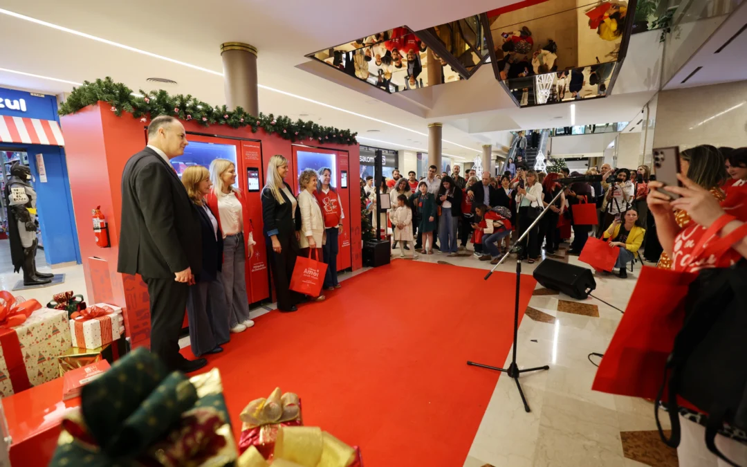 “Ilumina el Mundo”: la innovadora máquina de donaciones que revoluciona la forma de ayudar llega a Galerías Pacifico